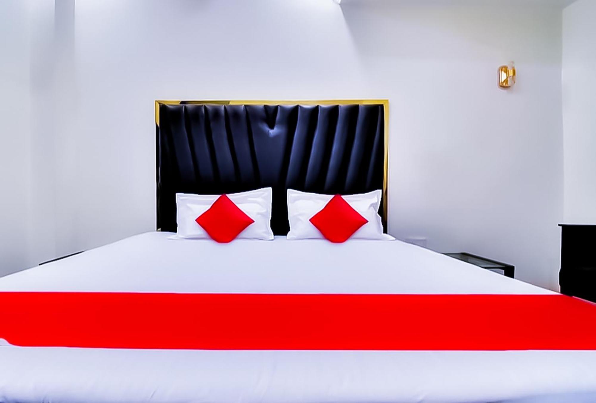 Hotel Sukoon - Ramesh Nagar Yeni Delhi Dış mekan fotoğraf