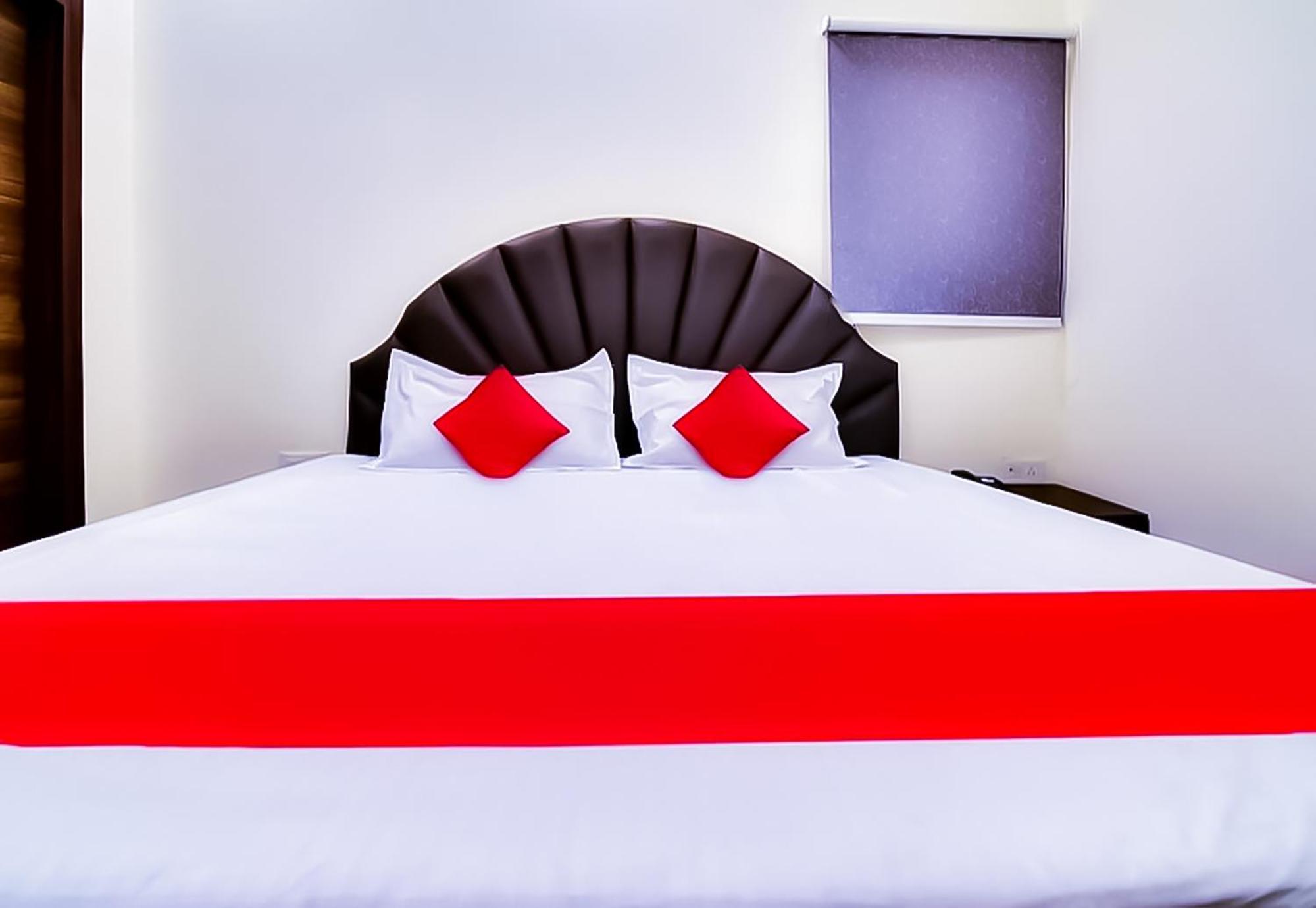 Hotel Sukoon - Ramesh Nagar Yeni Delhi Dış mekan fotoğraf